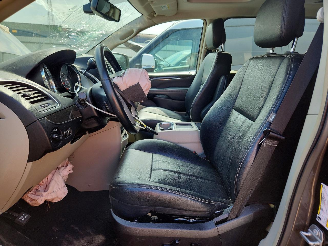 Chrysler Minivan Touring L