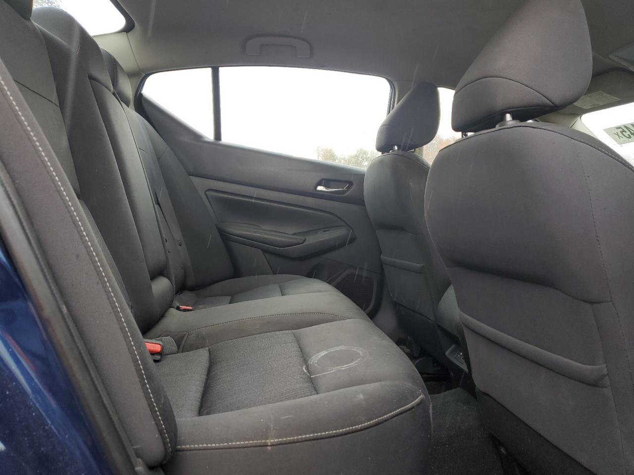 Nissan Altima S