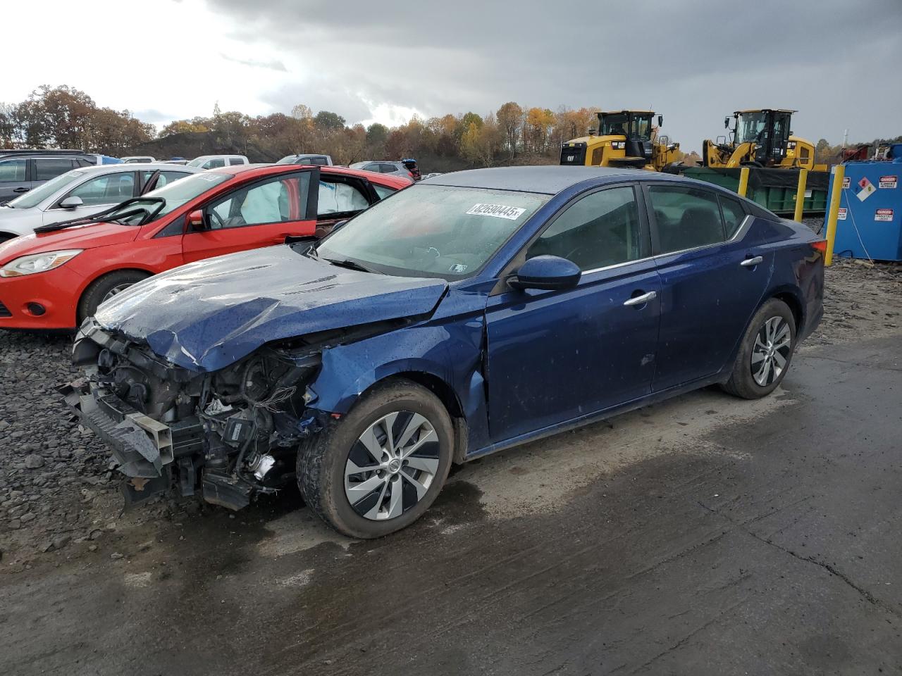 Salvage Nissan Altima Image