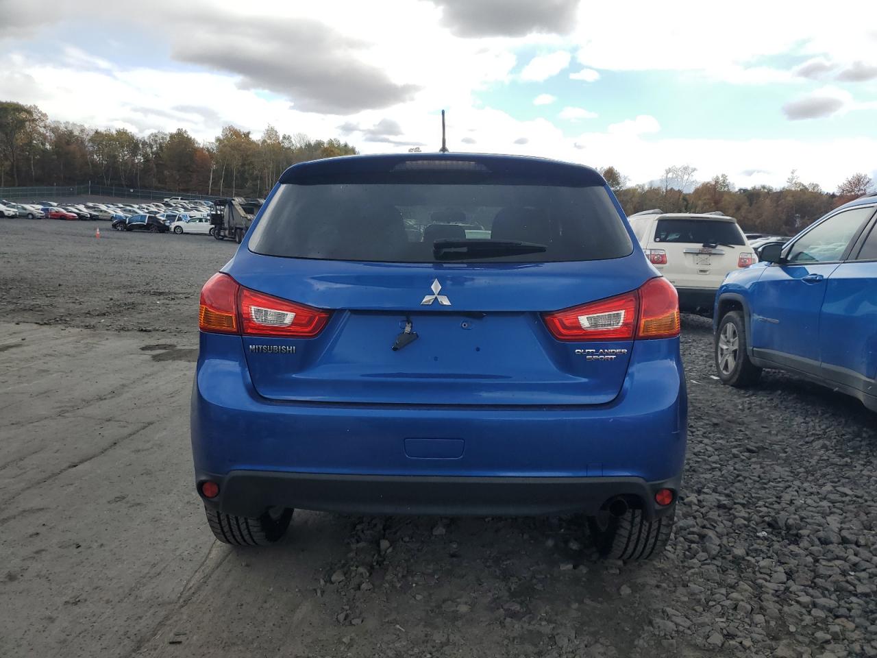Mitsubishi Outlander Es