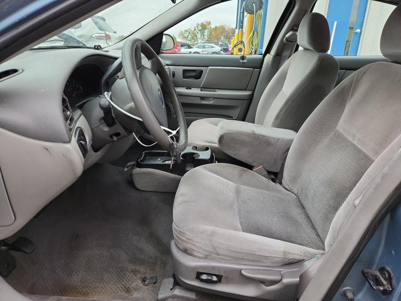 Ford Taurus Se