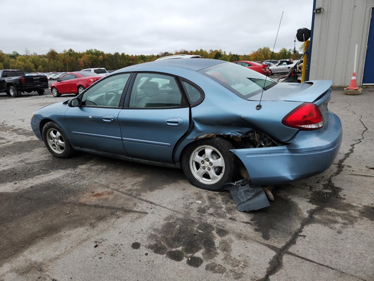Ford Taurus Se