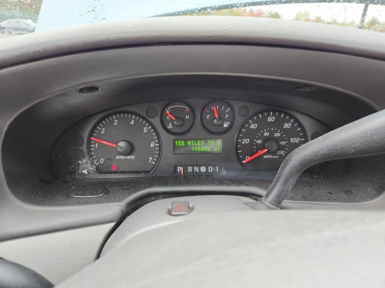 Ford Taurus Se
