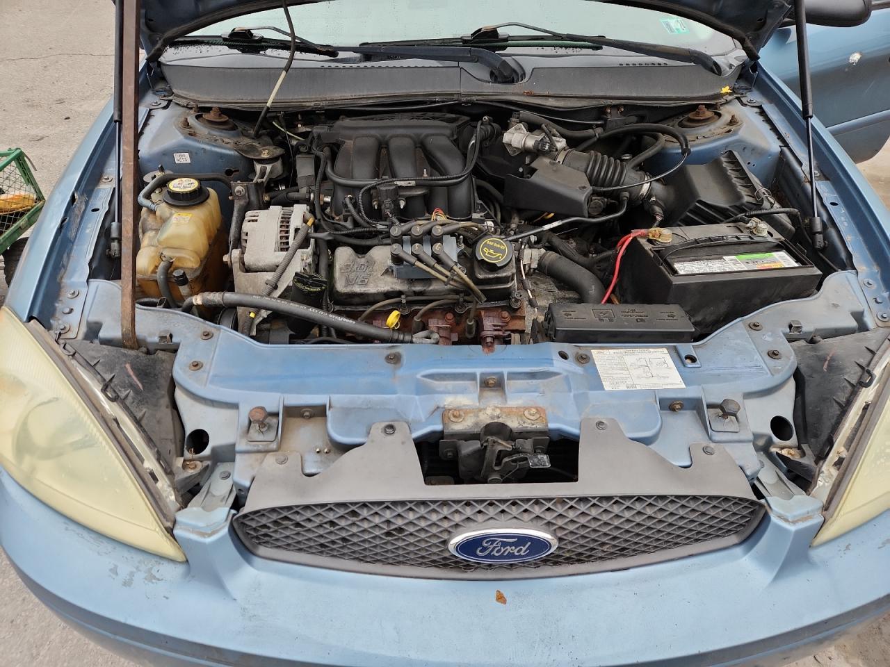 Ford Taurus Se