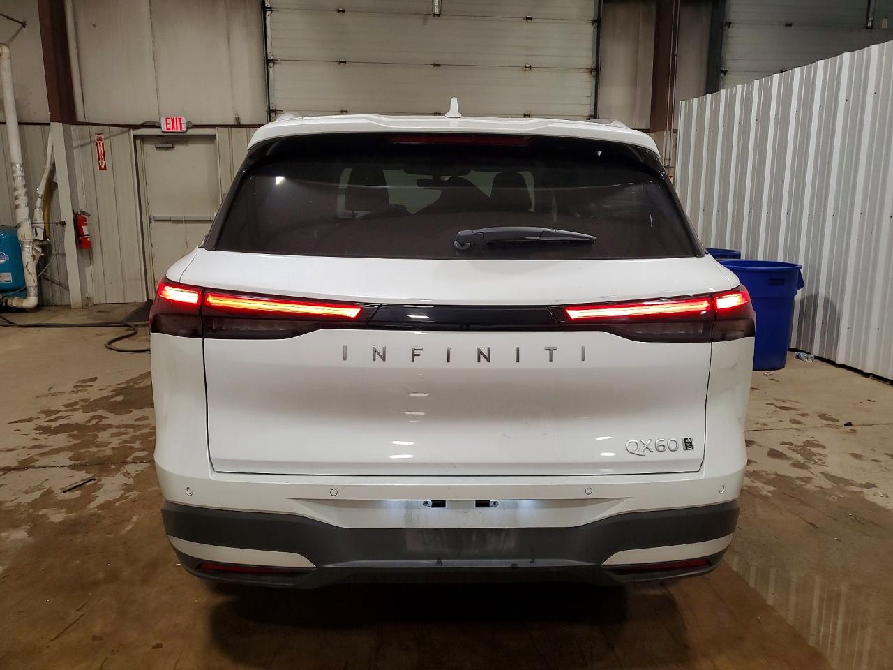 INFINITI Qx Luxe
