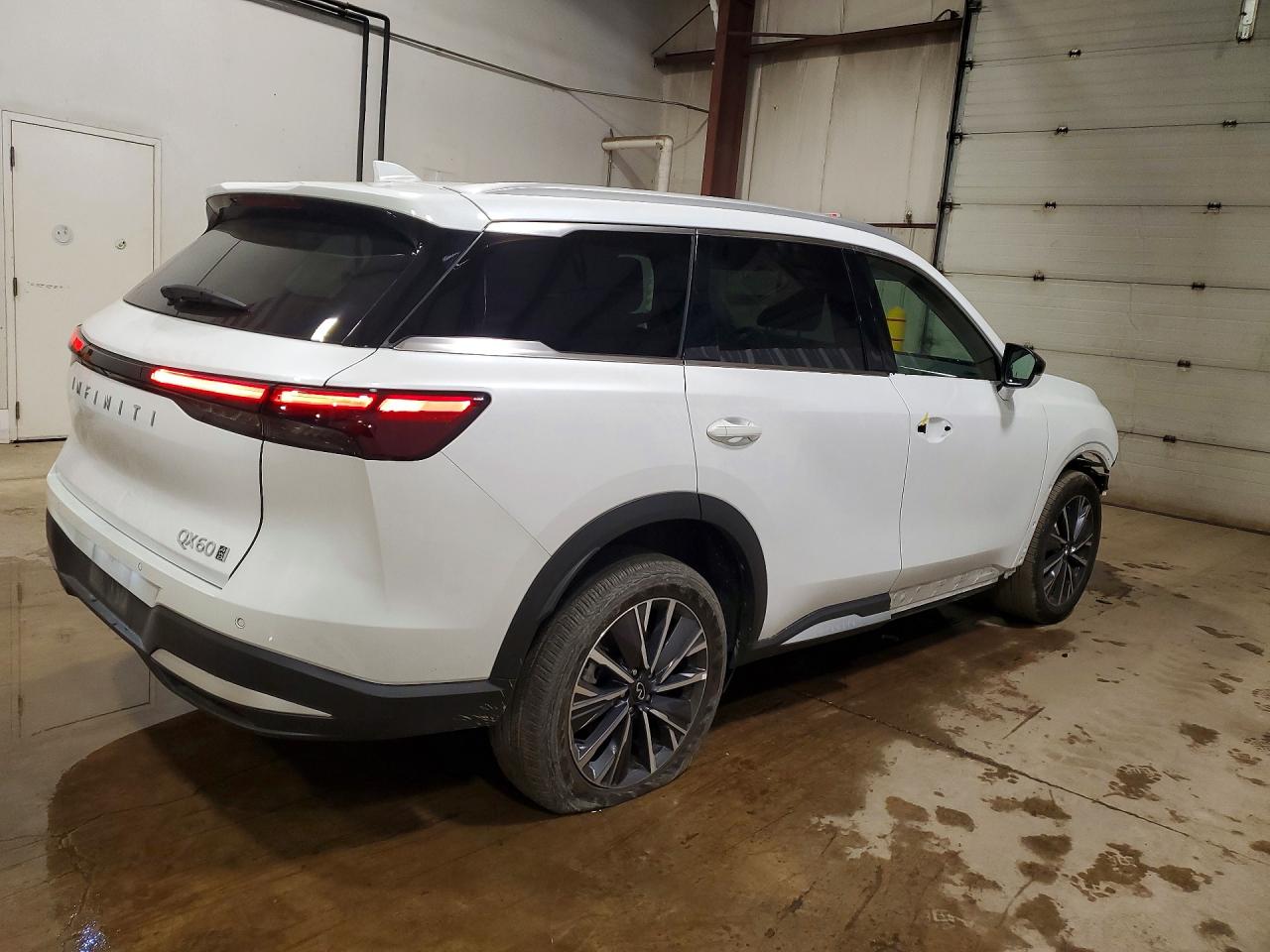 INFINITI Qx Luxe