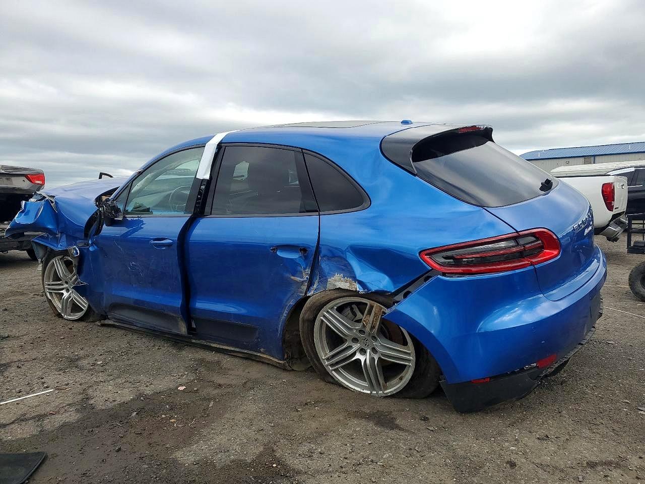 Porsche Macan S