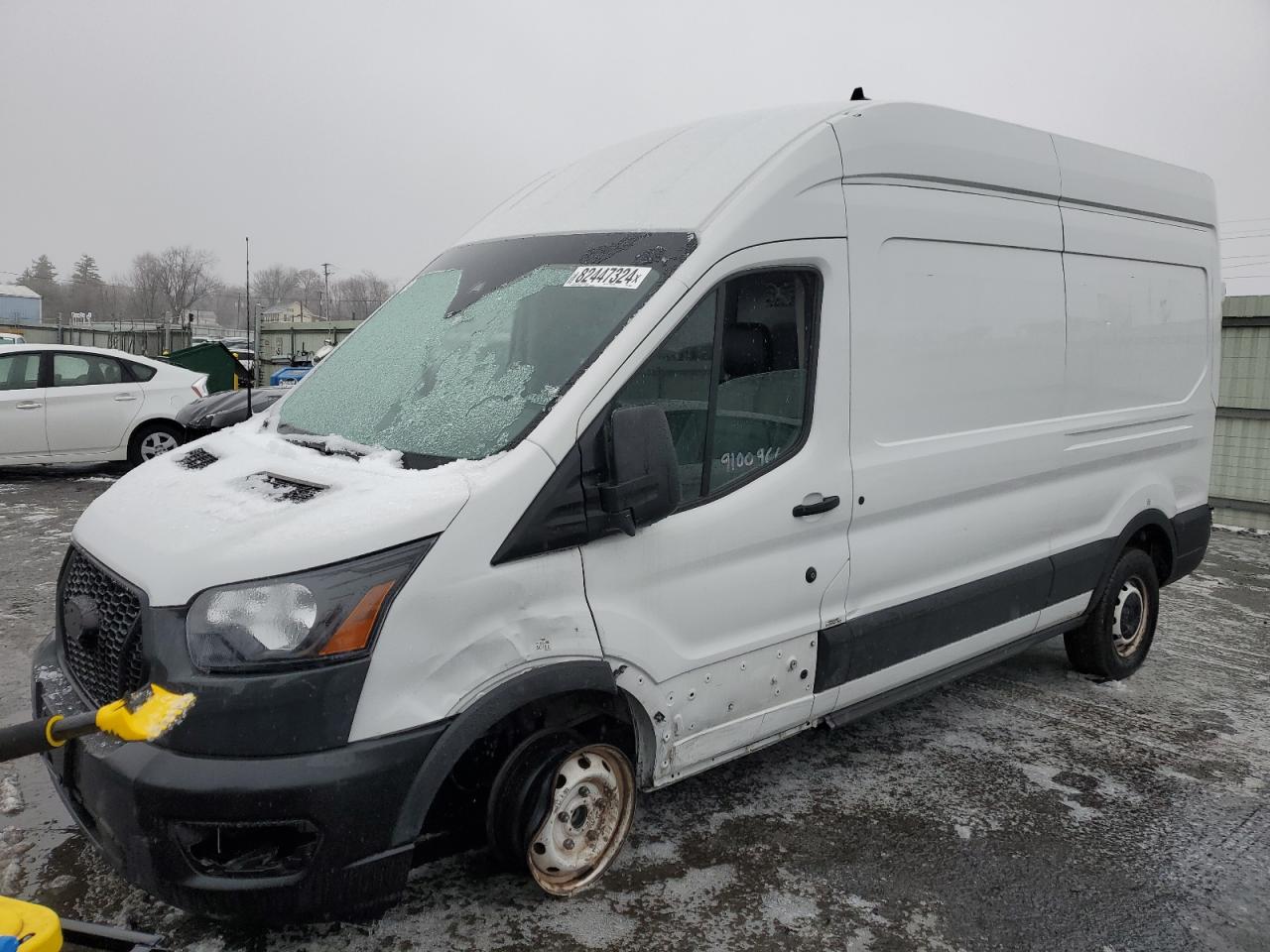 Salvage Ford Transit Image