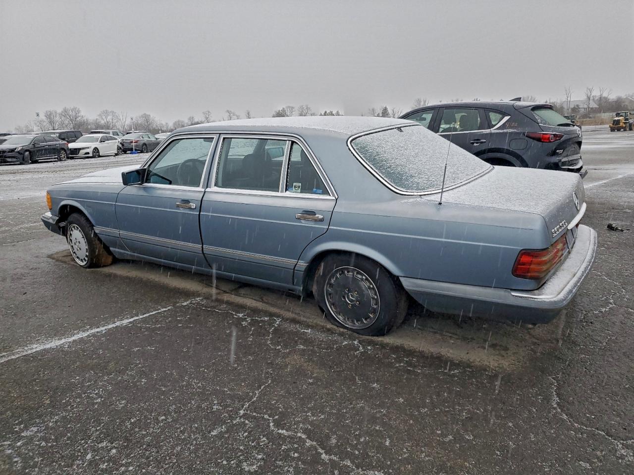 Mercedes-Benz 560-Class Sel