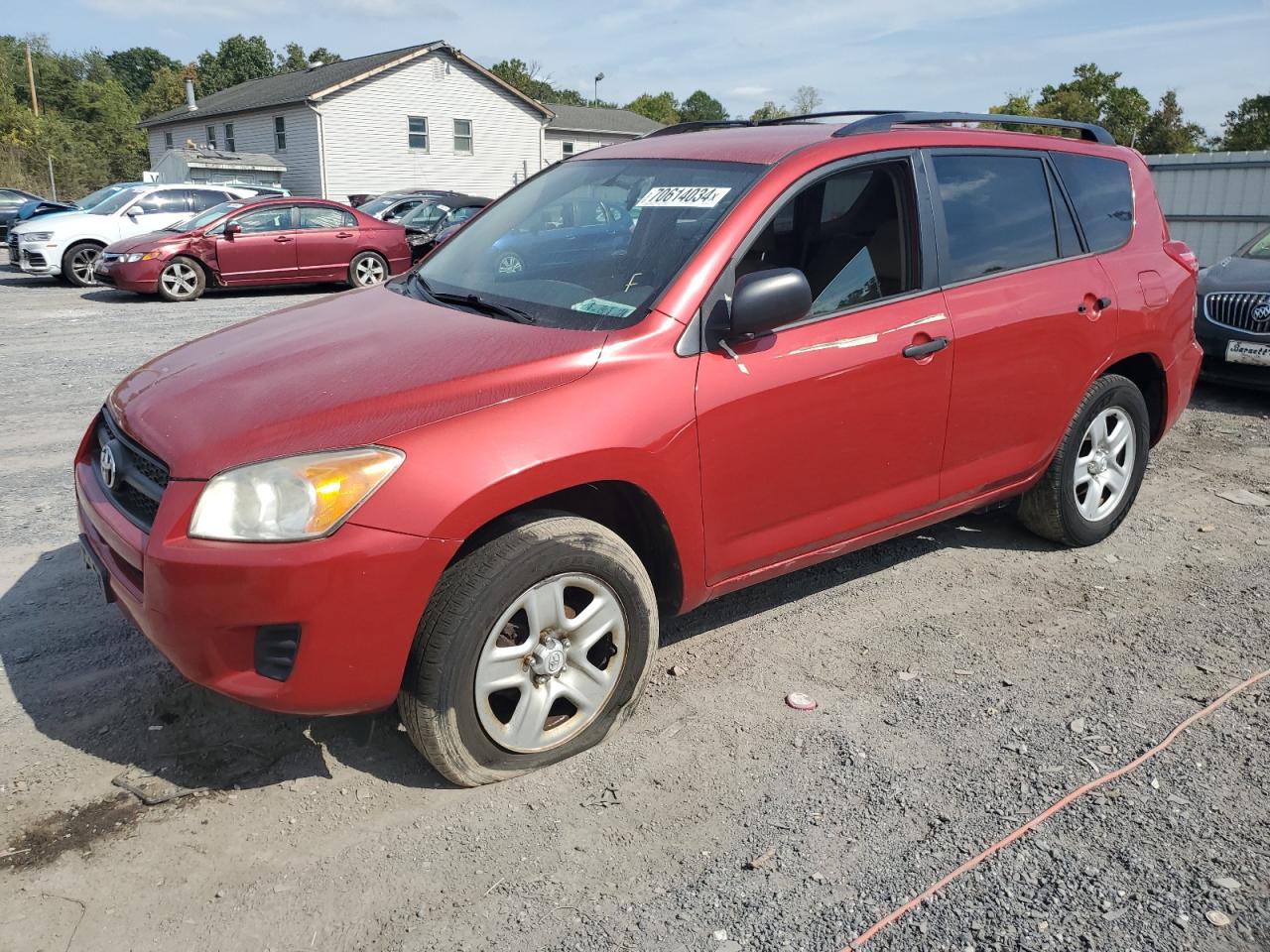 Salvage Toyota RAV4 Image