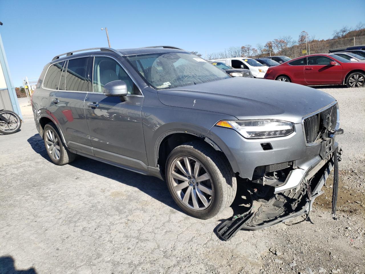 Volvo XC90 T6