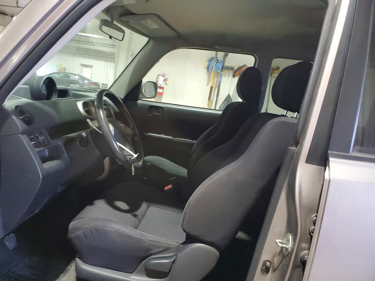 Toyota Scion Xb