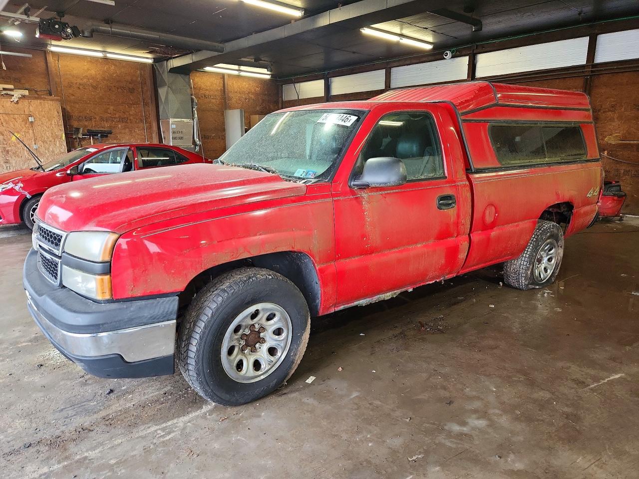 Salvage Chevrolet Silverado Image