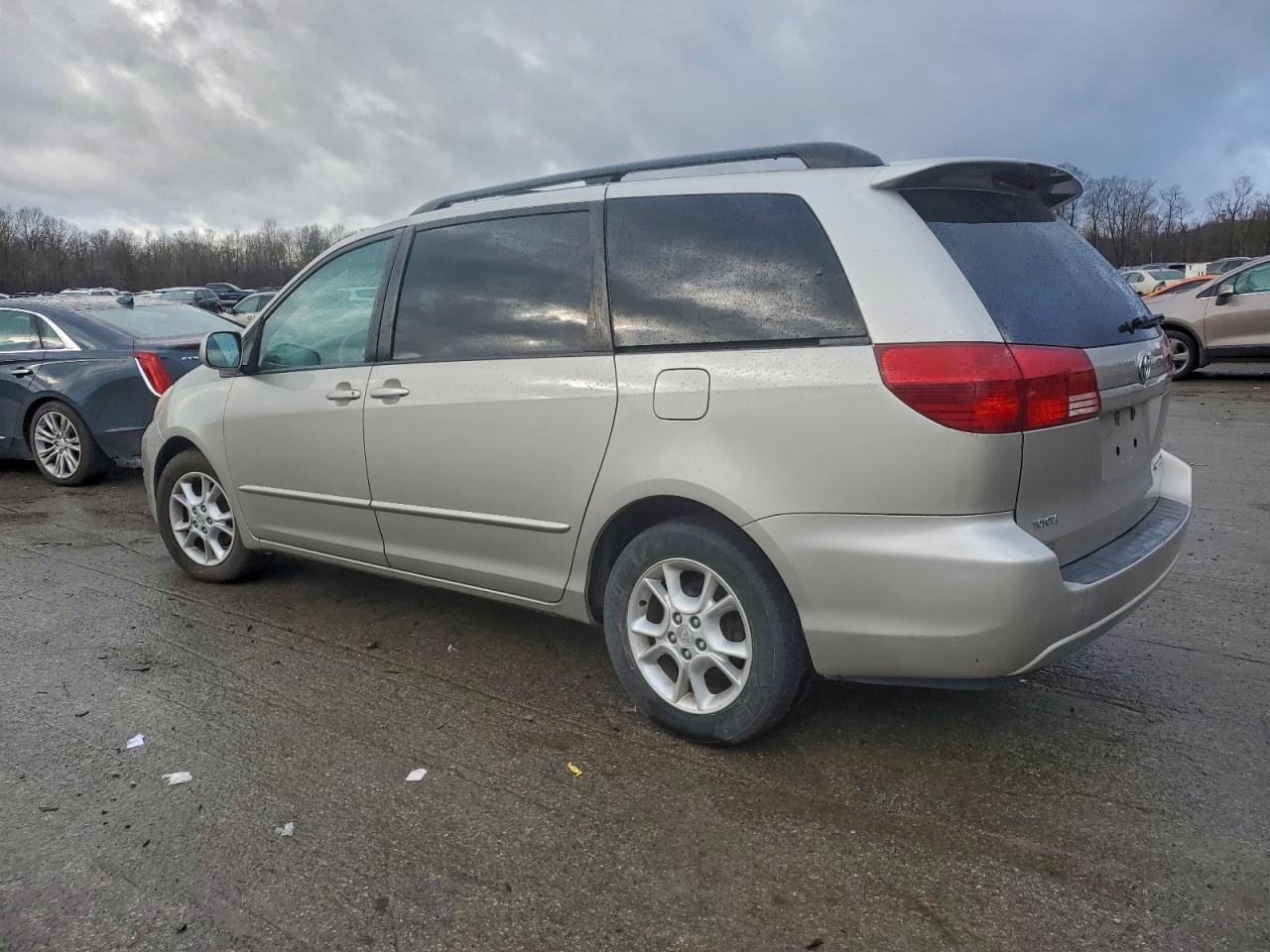 Toyota Sienna Xle