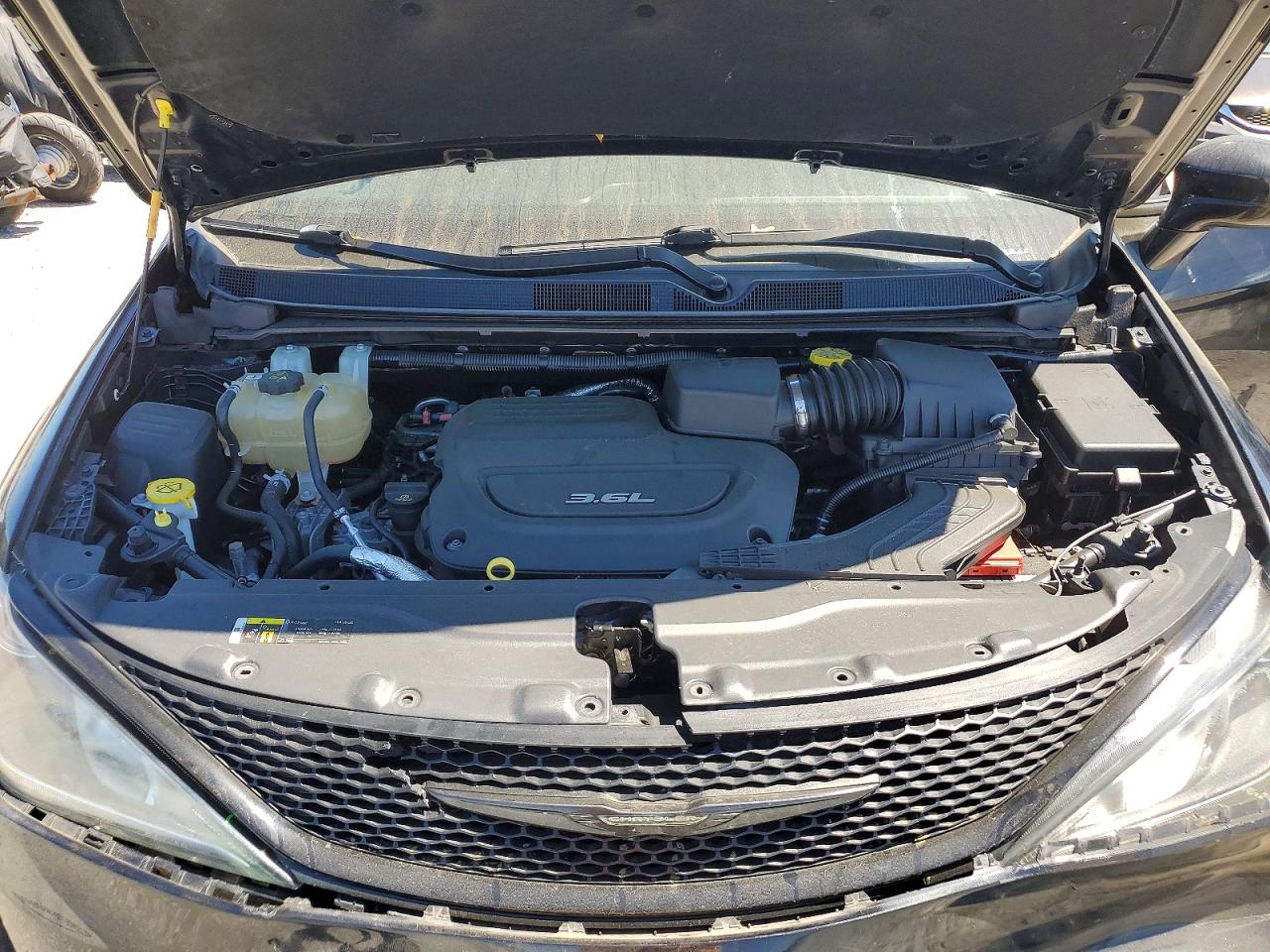 Chrysler Pacifica Touring L