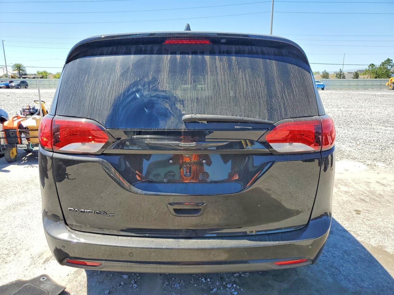 Chrysler Pacifica Touring L