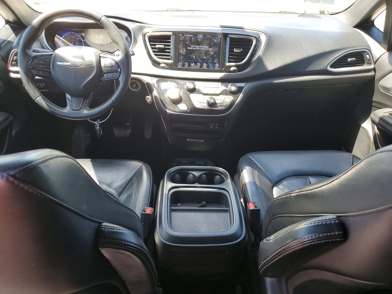 Chrysler Pacifica Touring L
