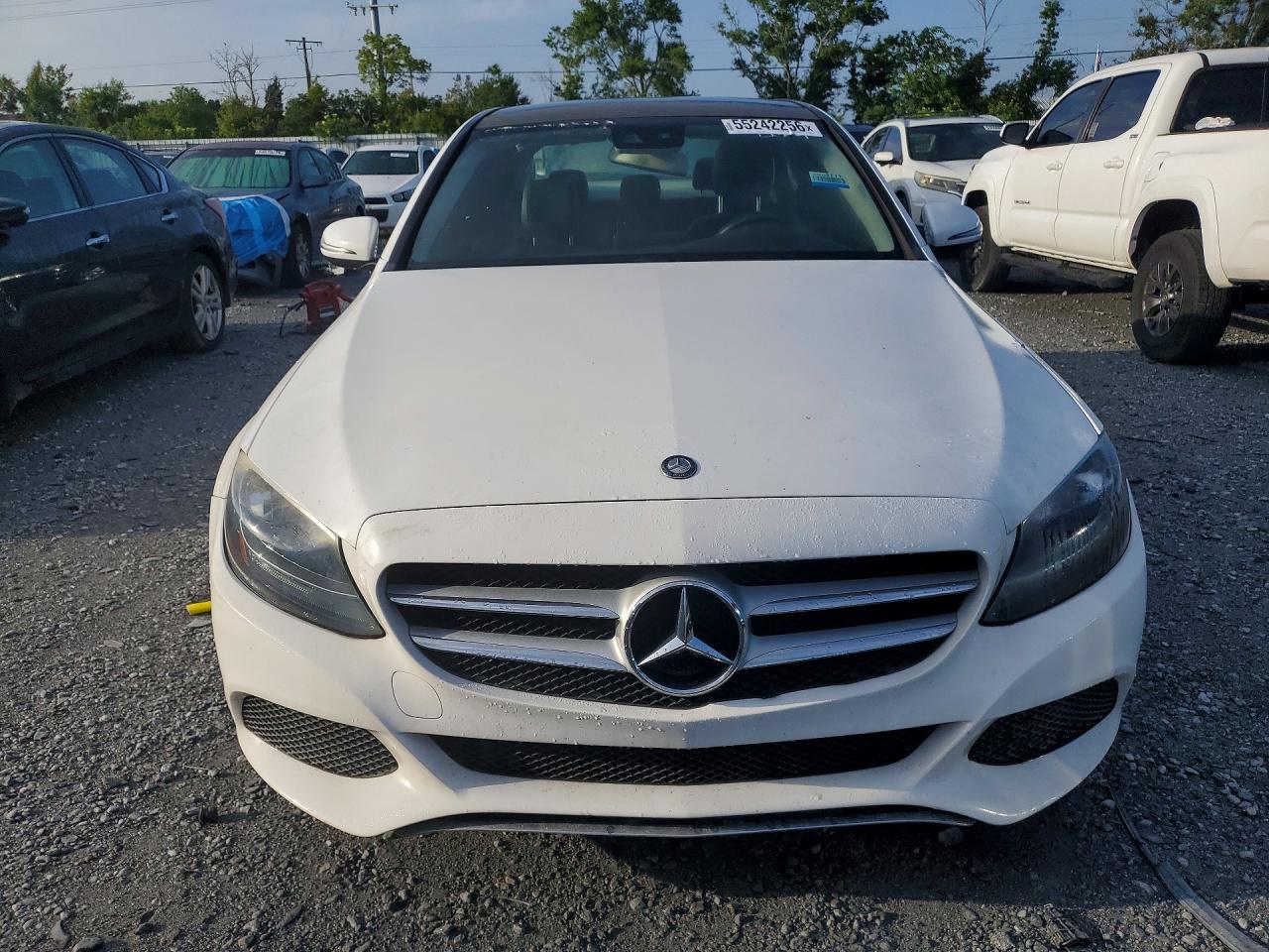 Mercedes-Benz C-Class 300