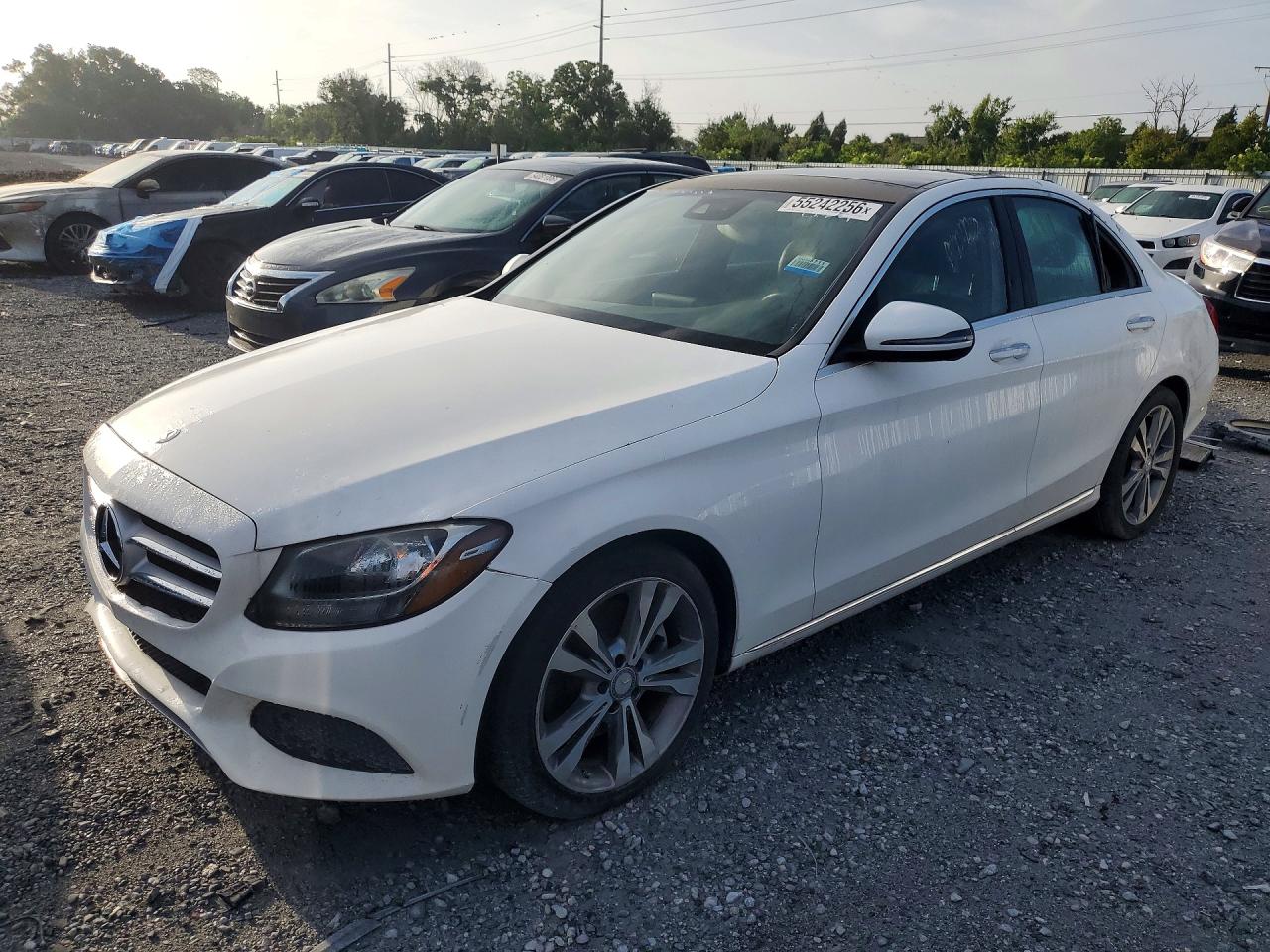 Salvage Mercedes-Benz C-Class Image