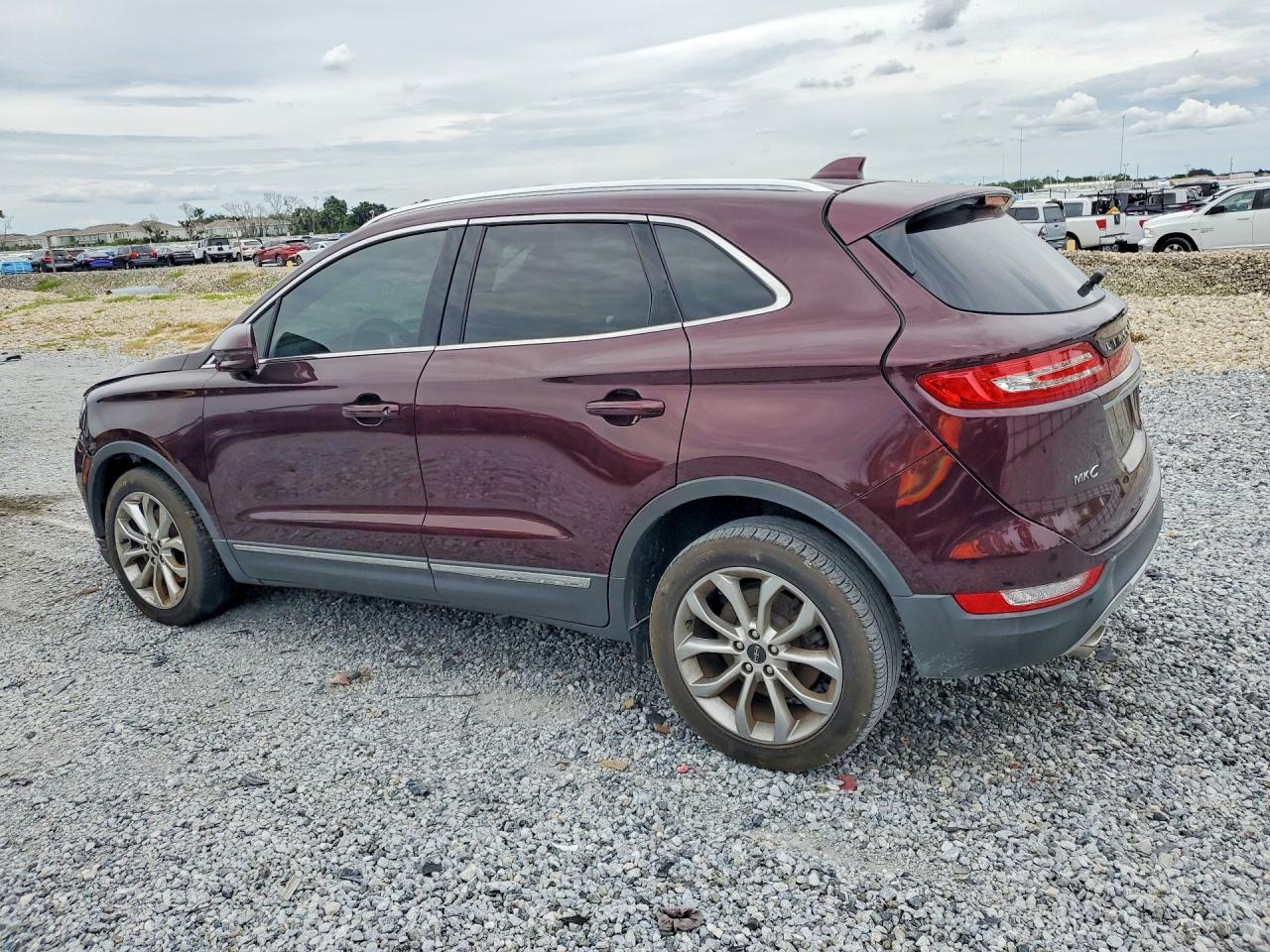 Lincoln MKC Select