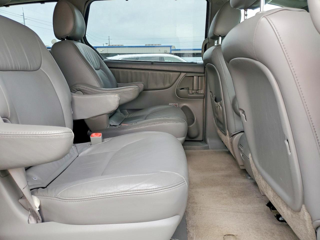 Toyota Sienna Xle