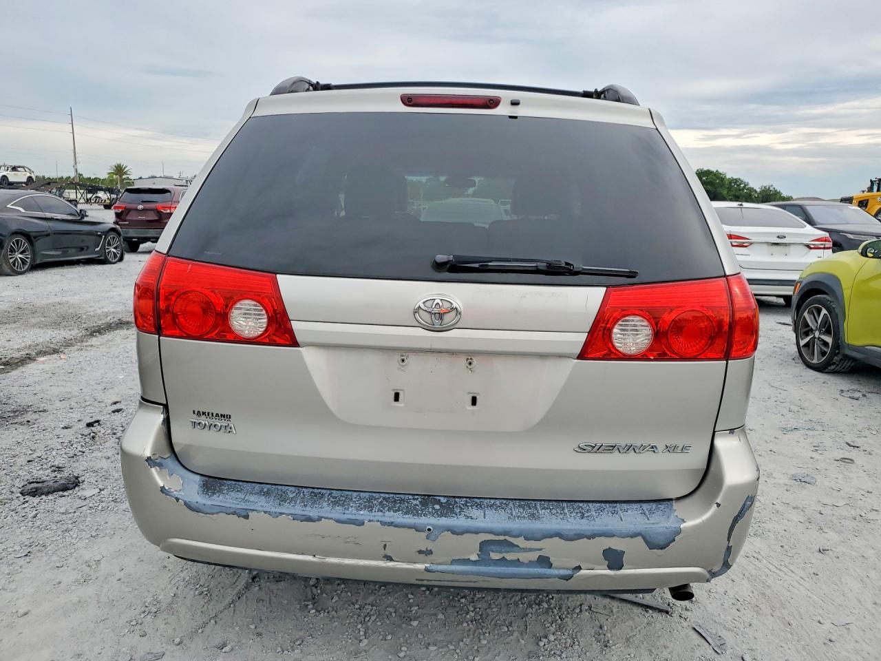 Toyota Sienna Xle