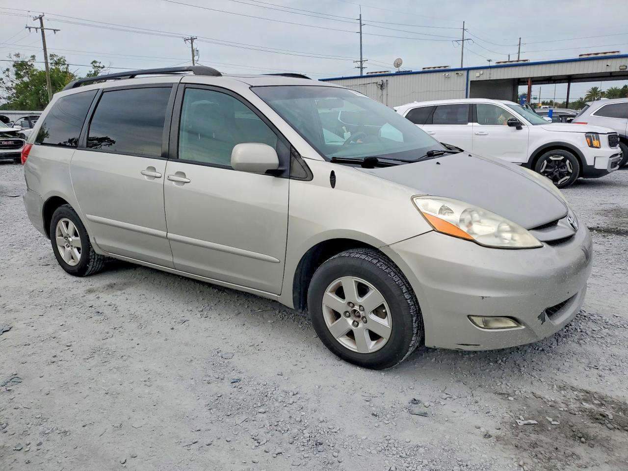 Toyota Sienna Xle