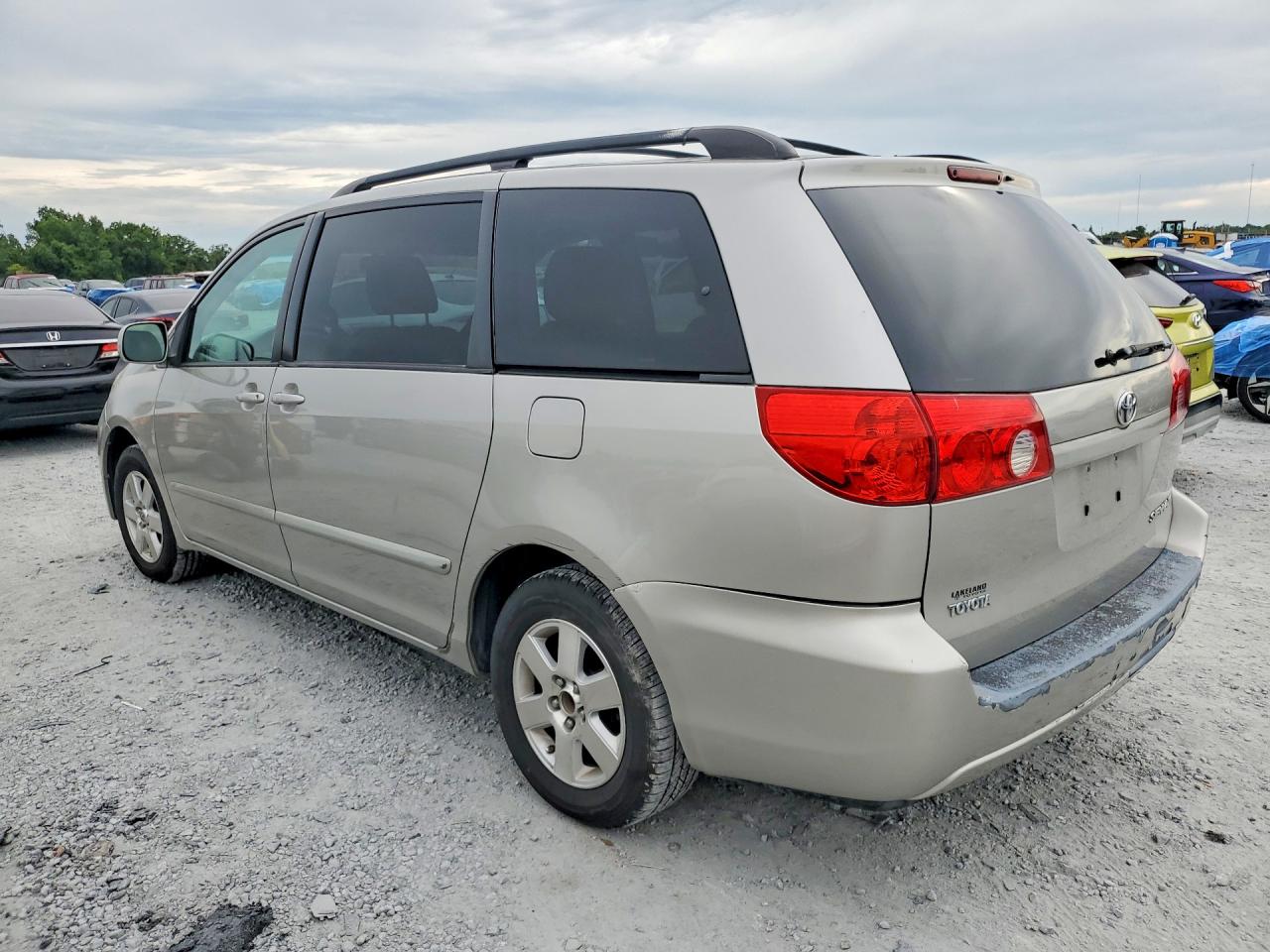 Toyota Sienna Xle