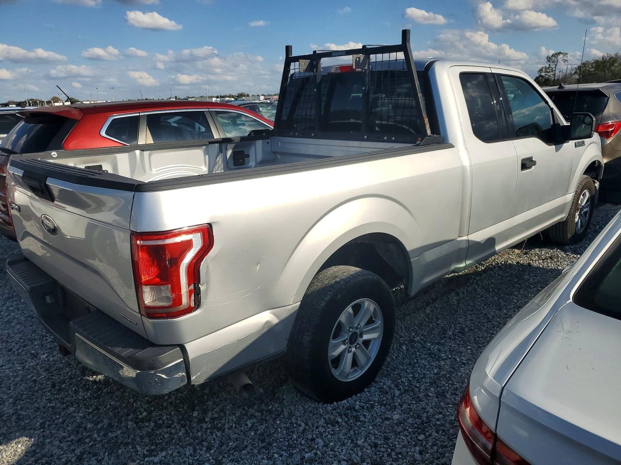 Ford F-150 Super Cab