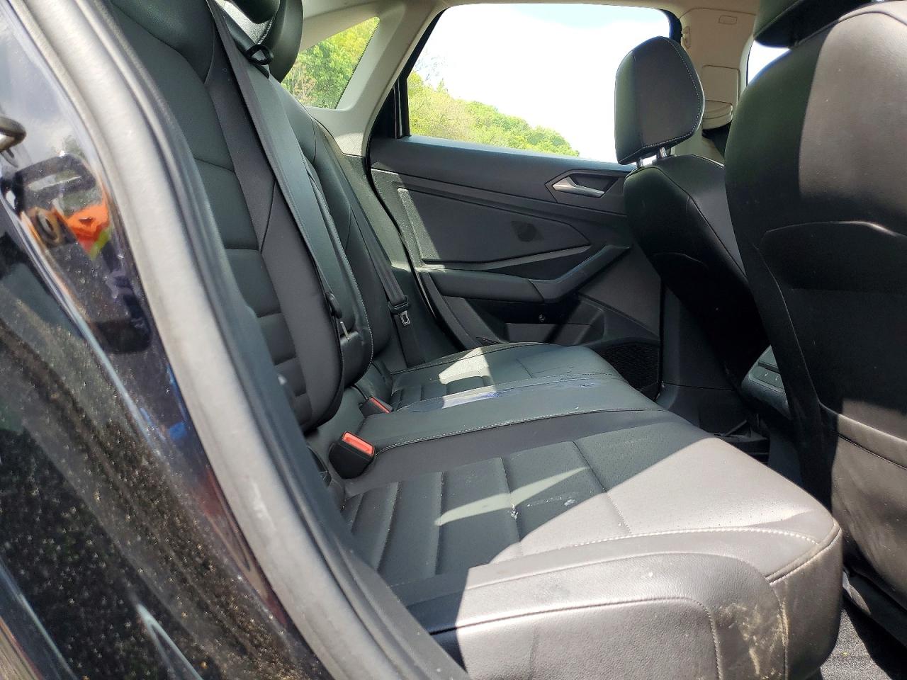 Volkswagen Jetta S