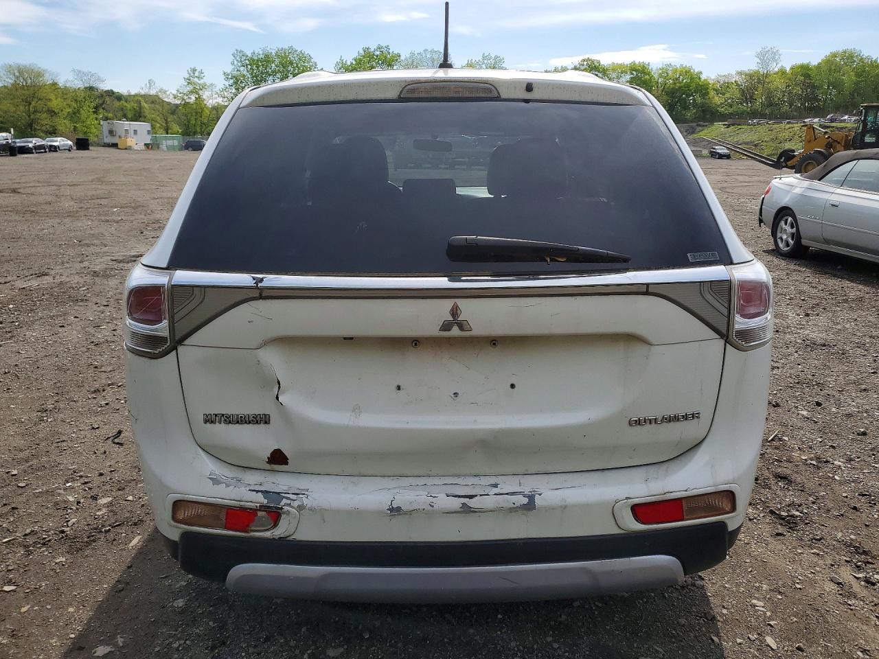 Mitsubishi Outlander Se