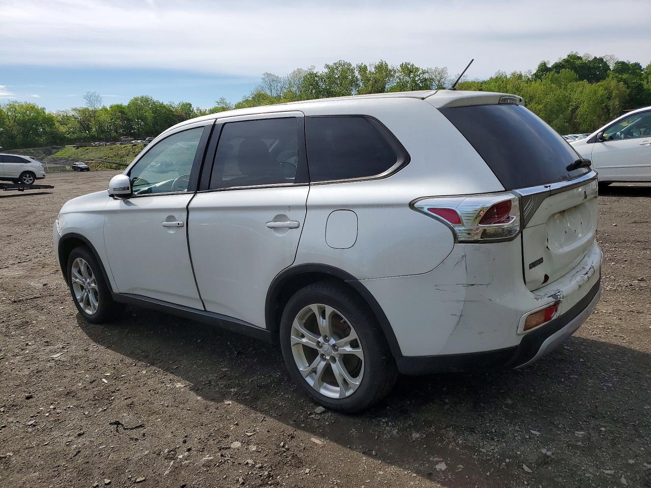 Mitsubishi Outlander Se