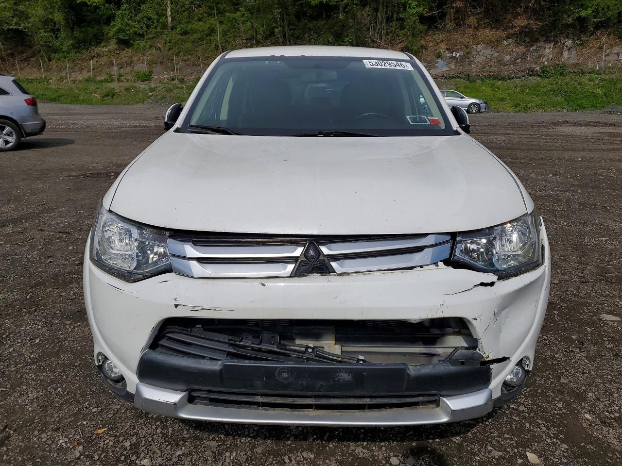 Mitsubishi Outlander Se