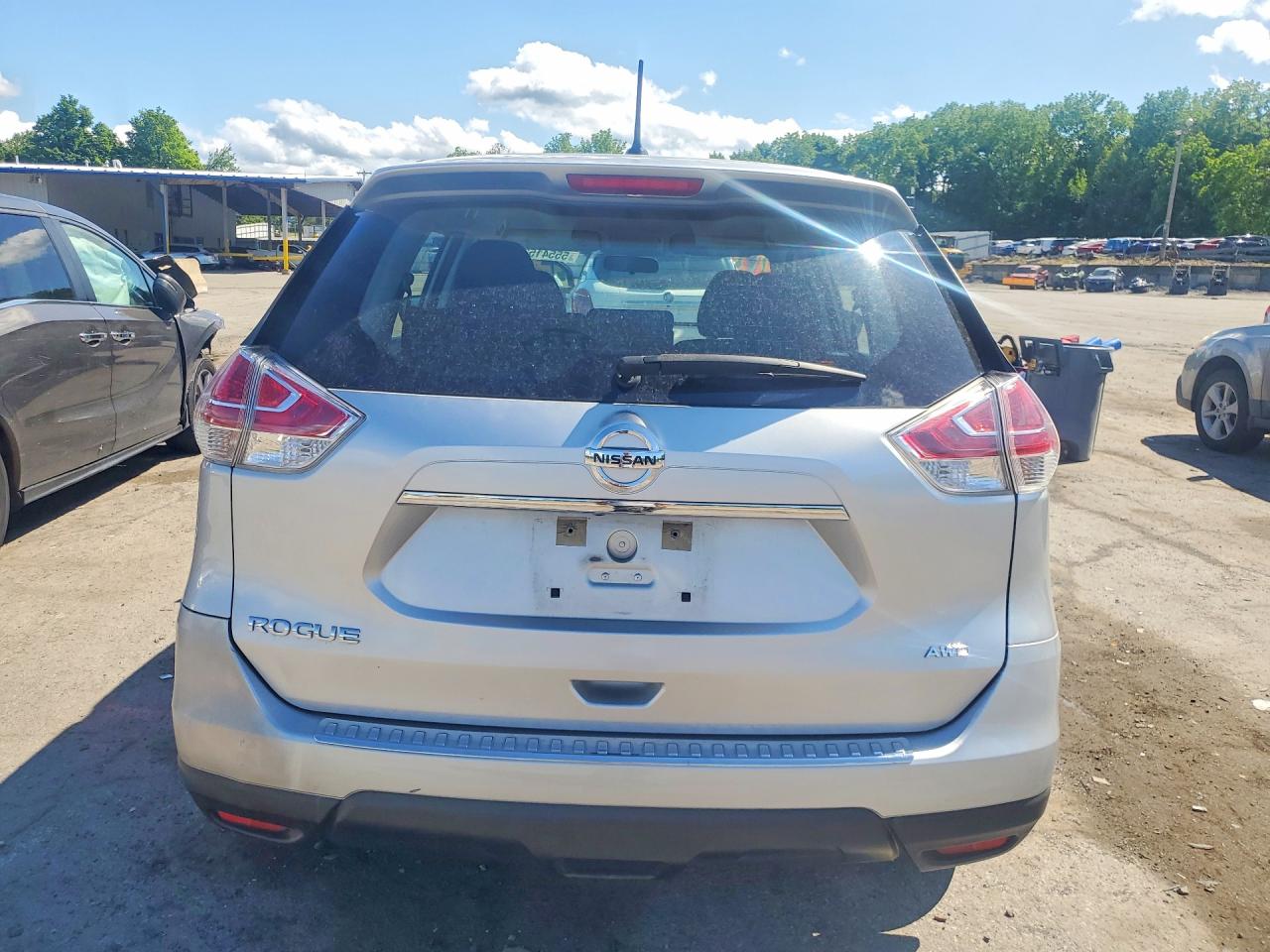 Nissan Rogue S