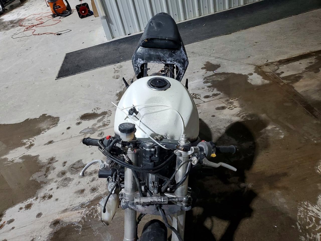 Suzuki Gsx K