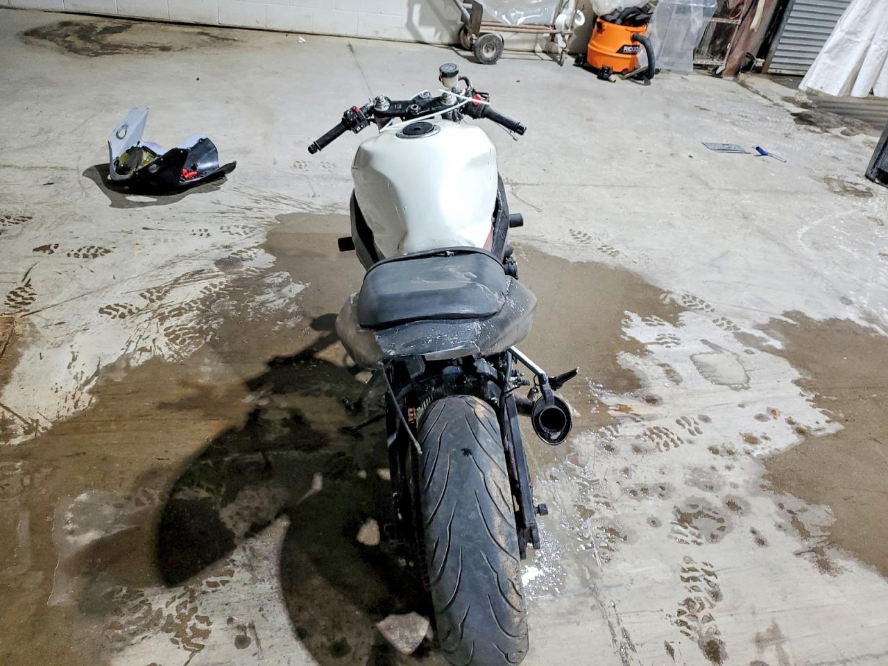Suzuki Gsx K