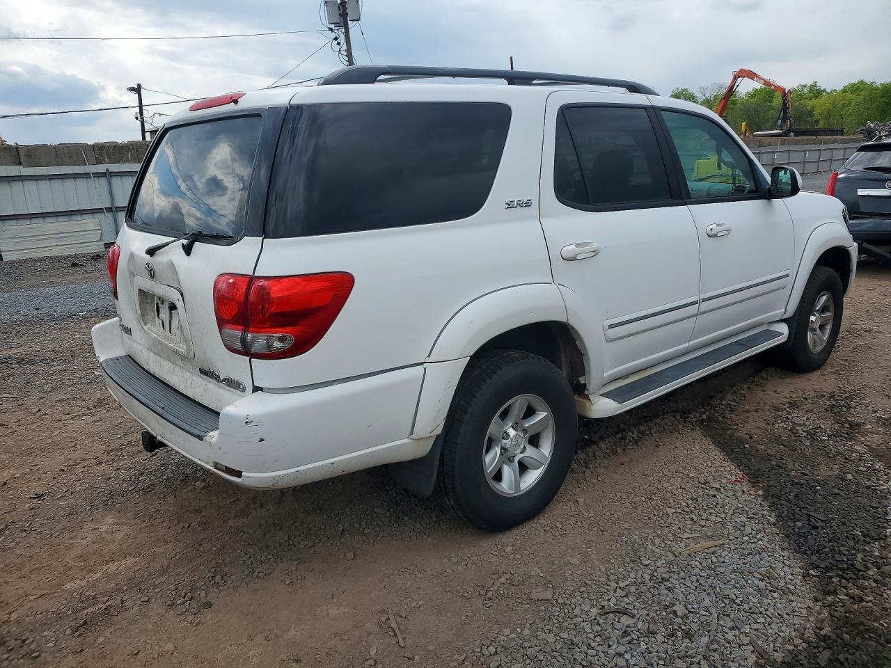 Toyota Sequoia Sr5