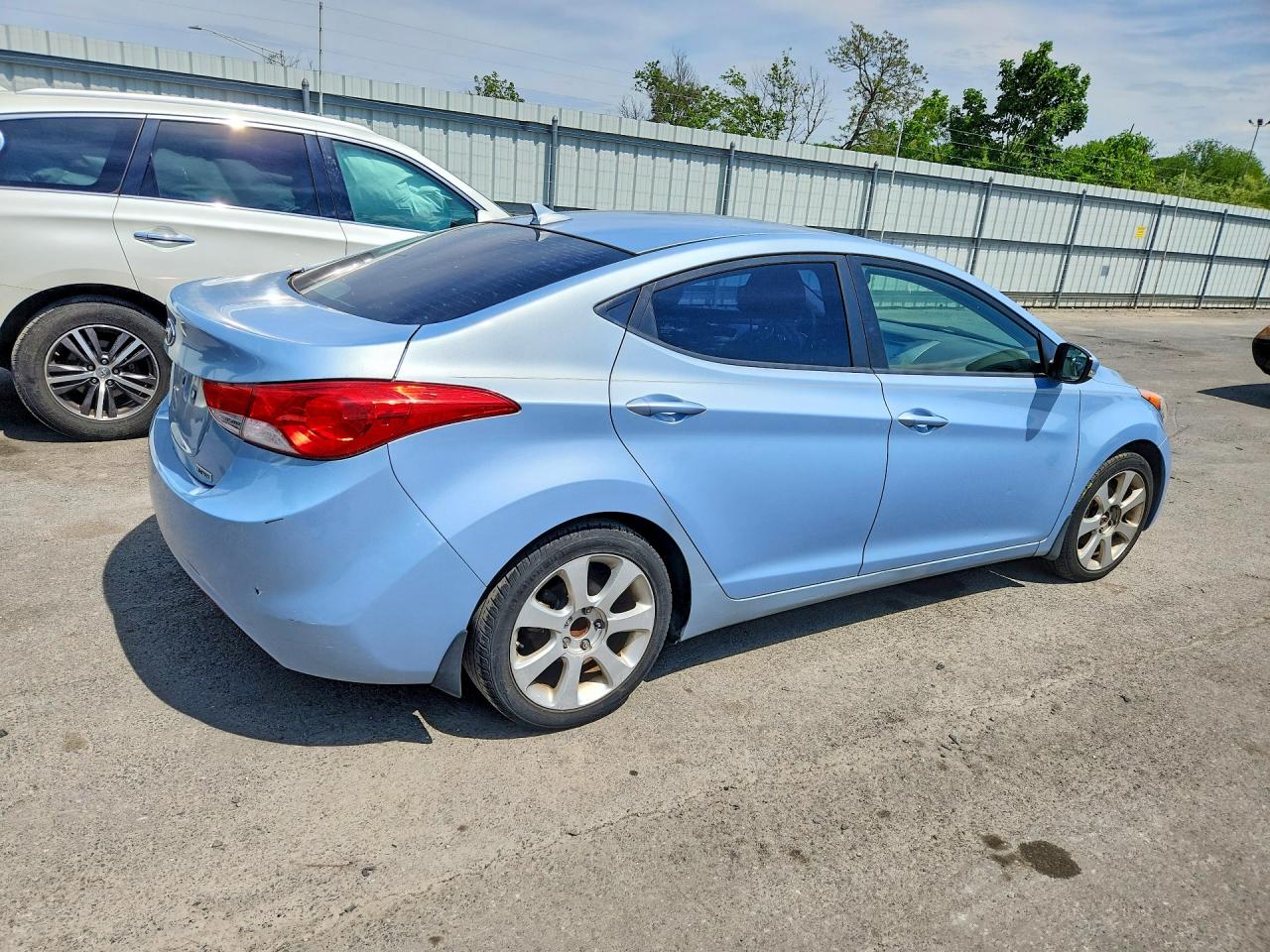 Hyundai ELANTRA Limited