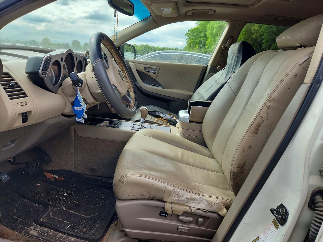 Nissan Murano S