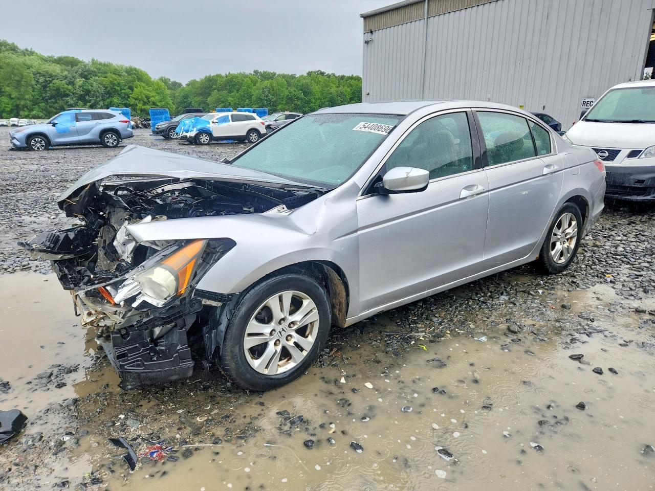 Salvage Honda Accord Image