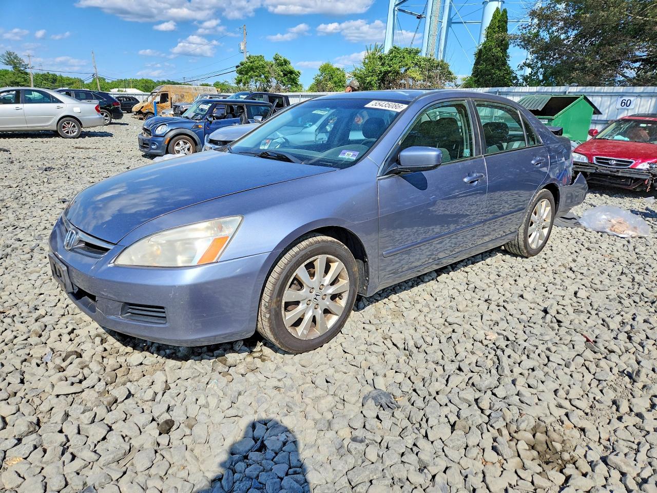 Salvage Honda Accord Image