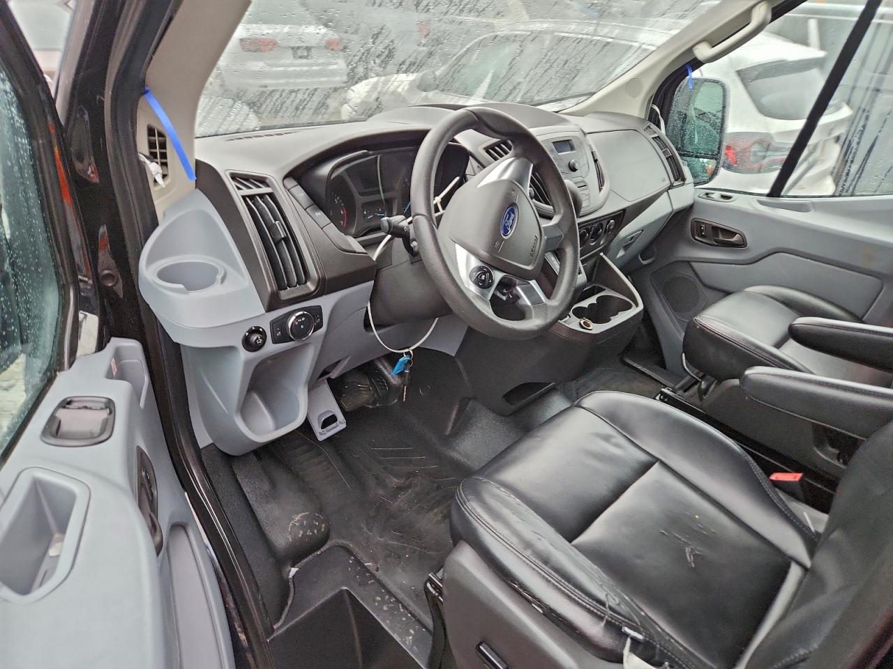 Ford Transit T-350