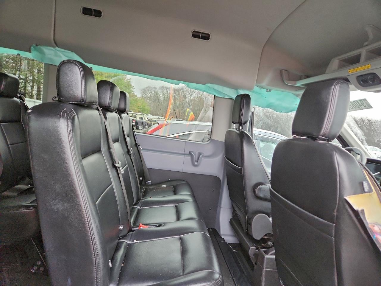 Ford Transit T-350