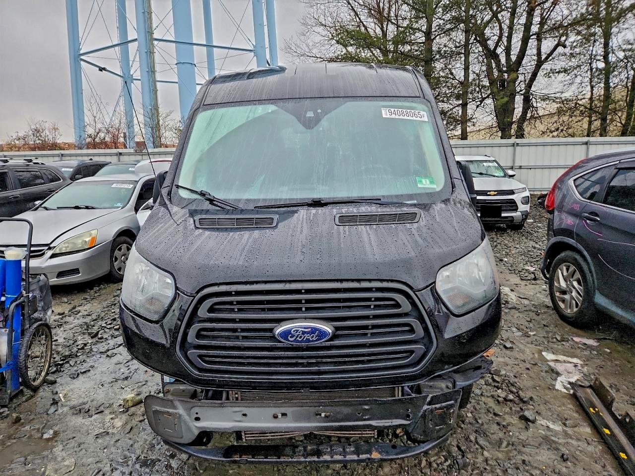 Ford Transit T-350