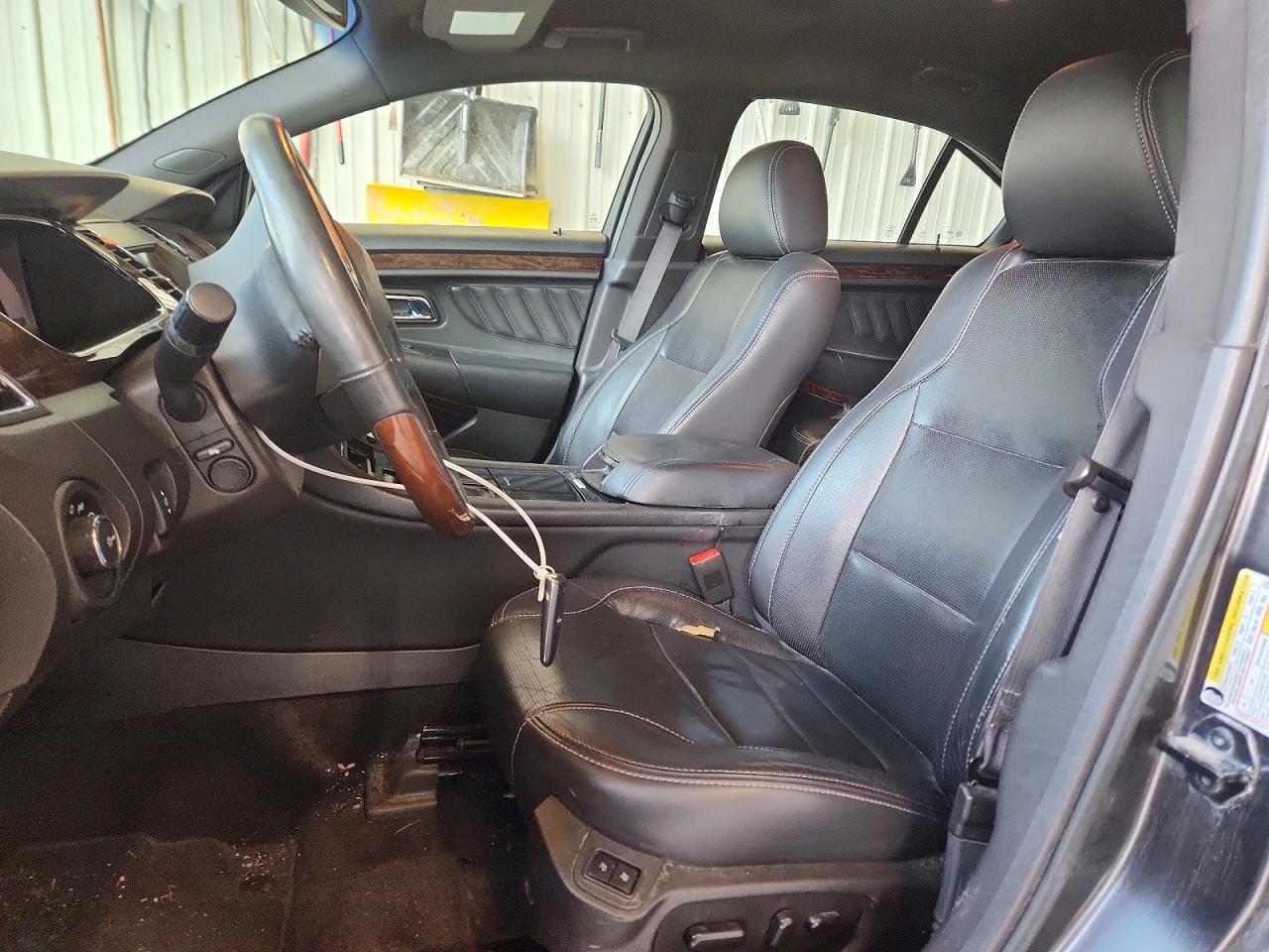 Ford Taurus Limited