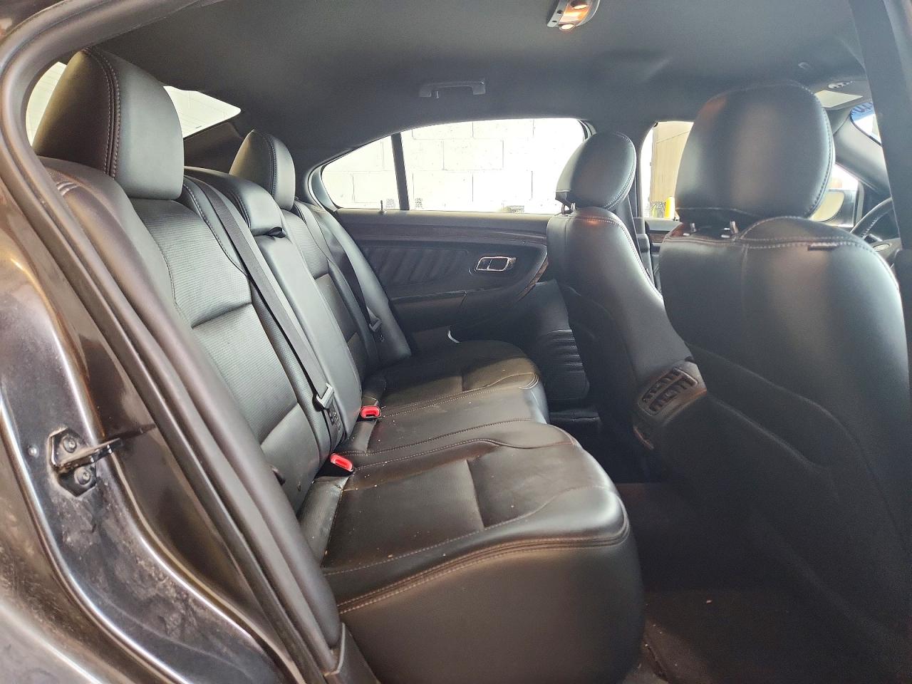 Ford Taurus Limited