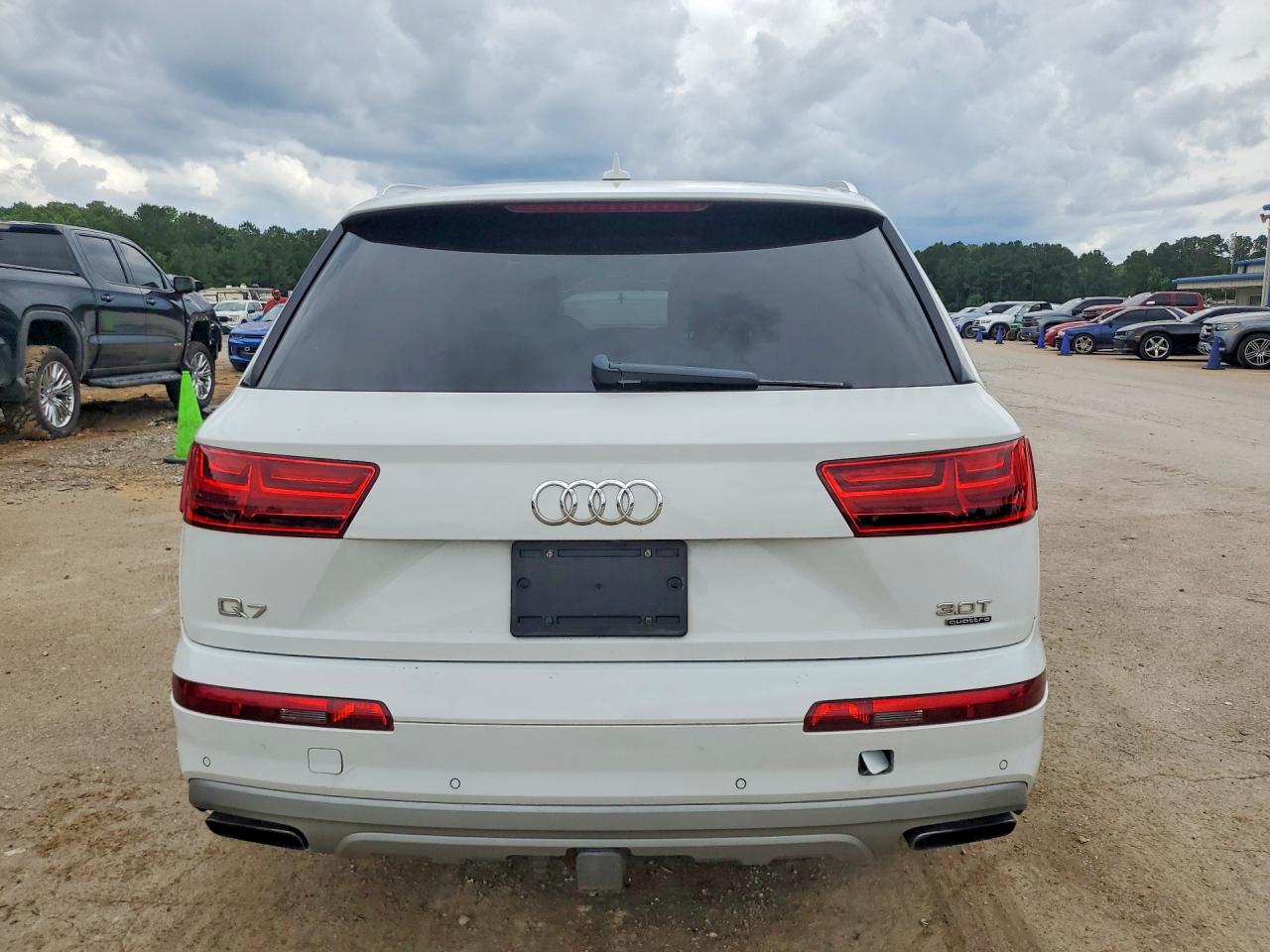 Audi Q7 Premium Plus