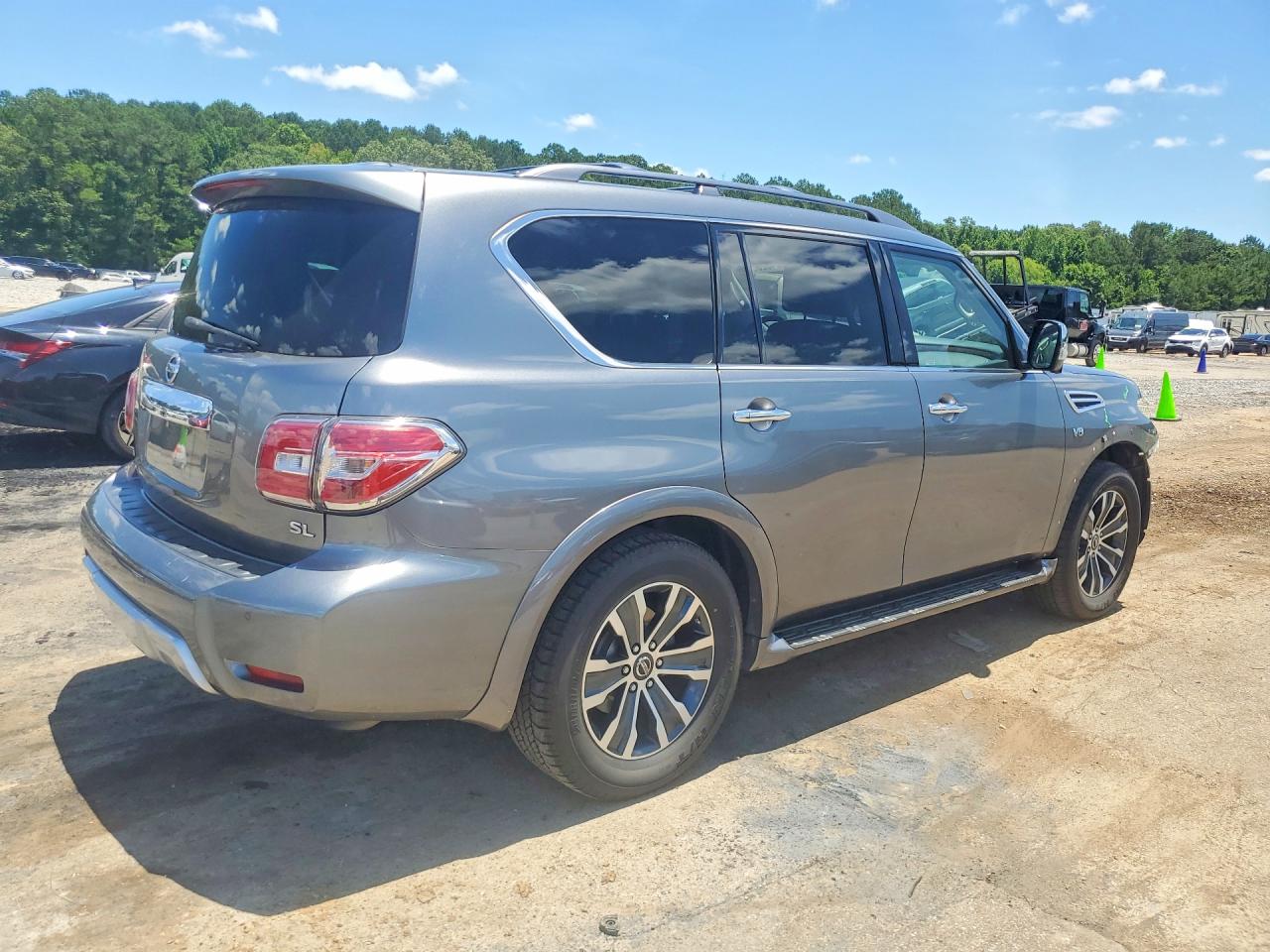 Nissan Armada Sl