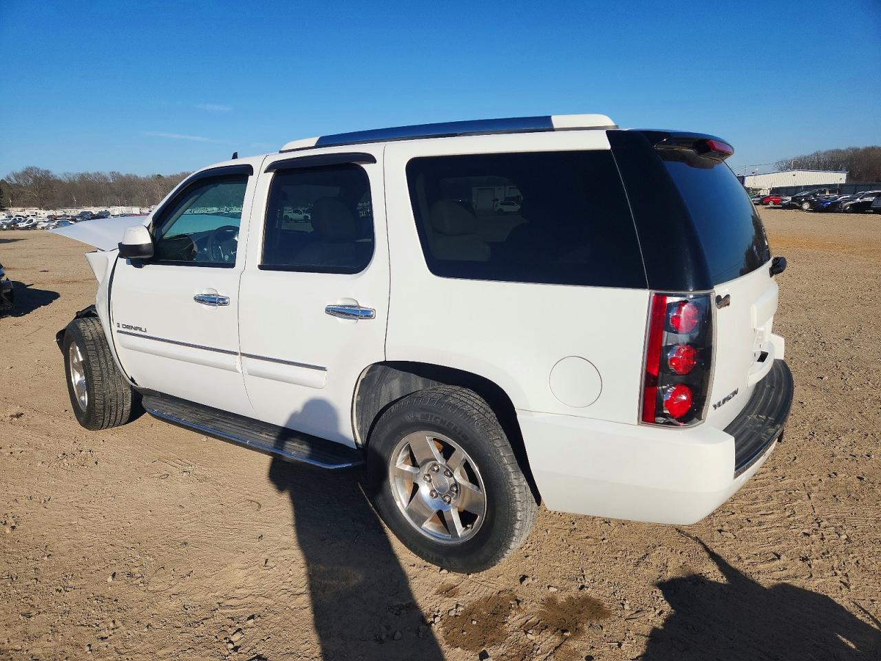 GMC Yukon Denali