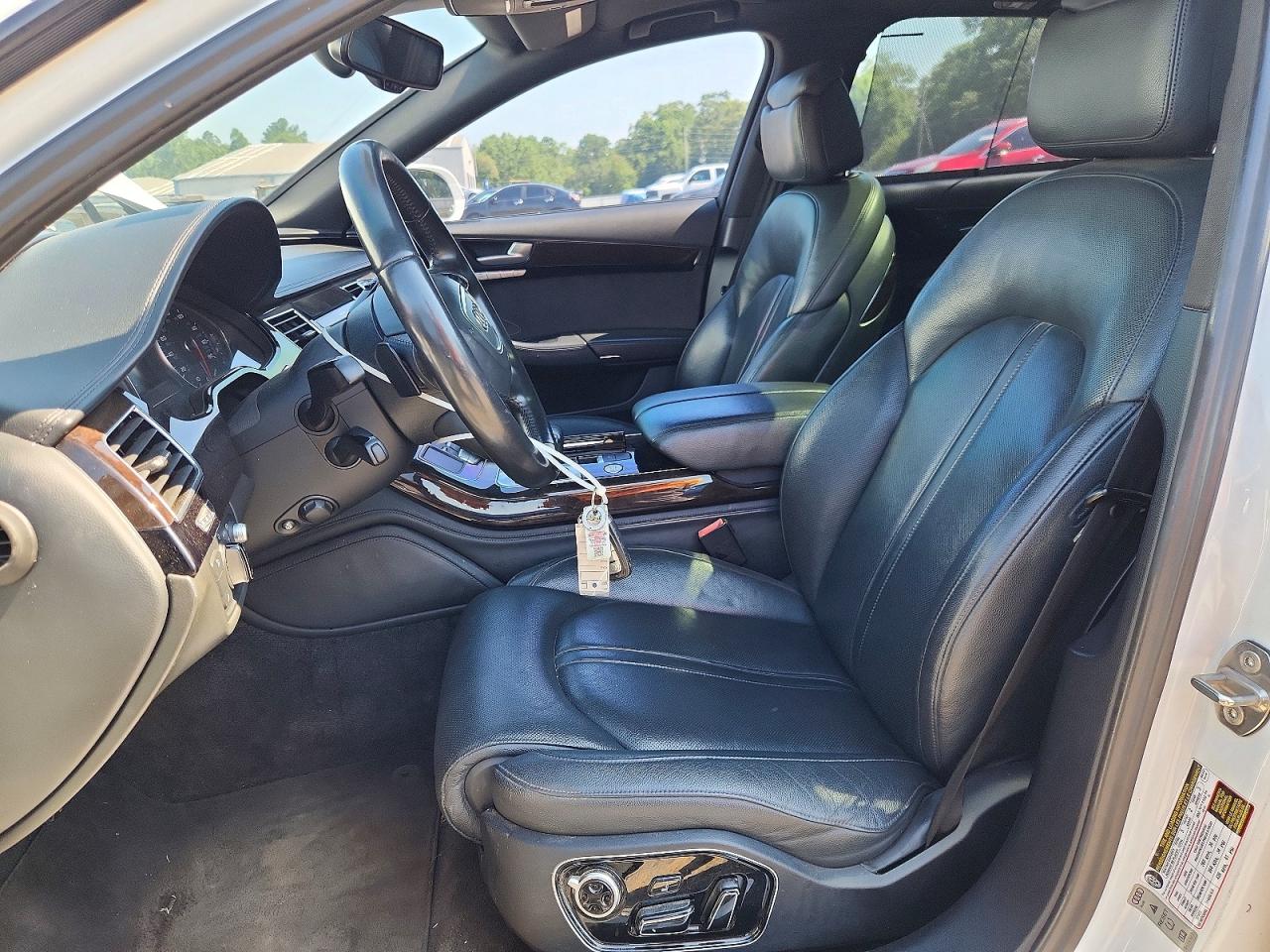 Audi A8 L Quattro